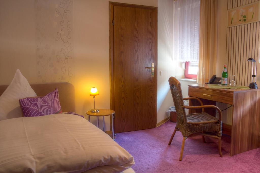 Düren - Eifel Hotel & Restaurant Arnoldusklause חדר תמונה