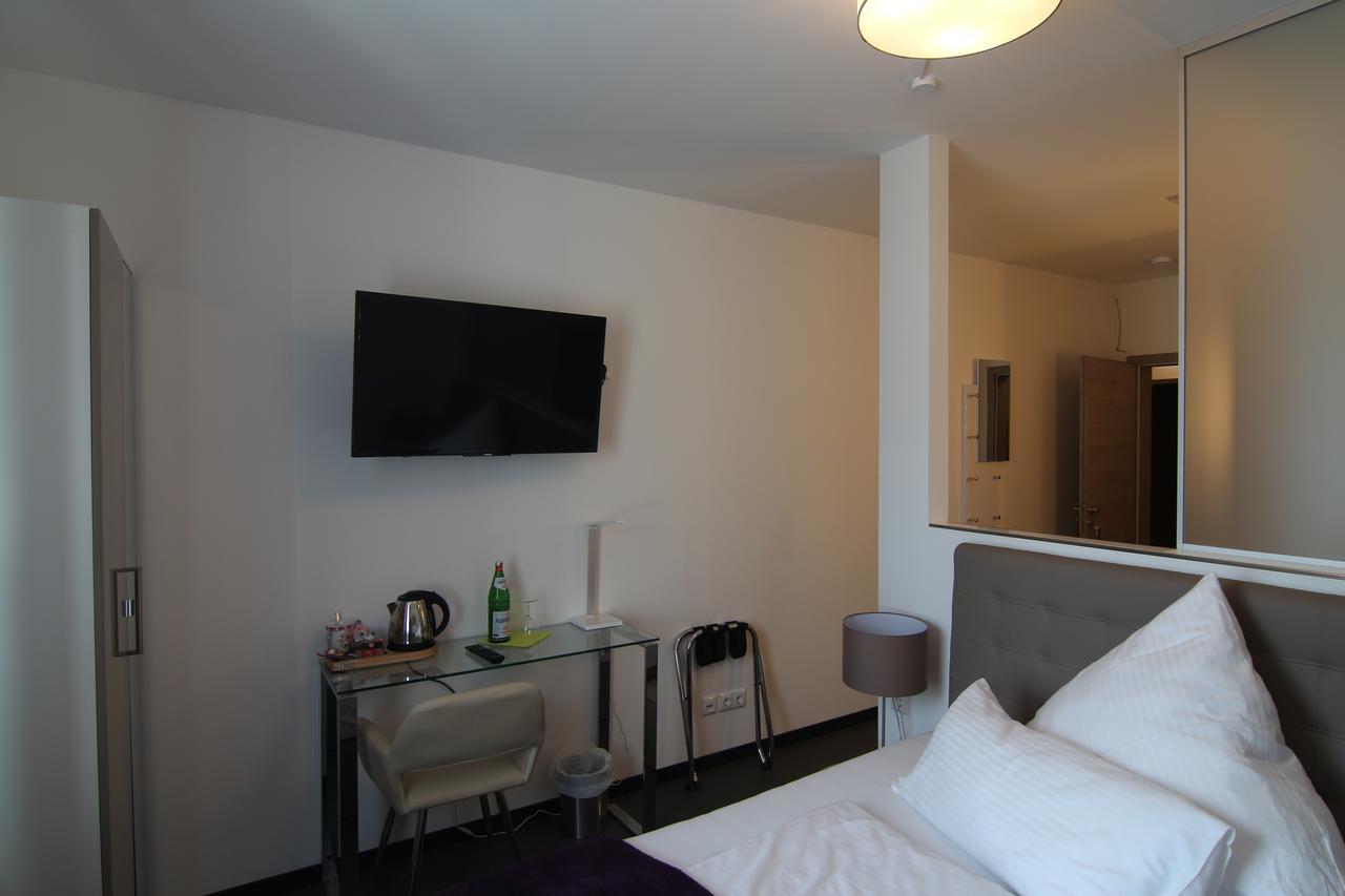 Düren - Eifel Hotel & Restaurant Arnoldusklause מראה חיצוני תמונה