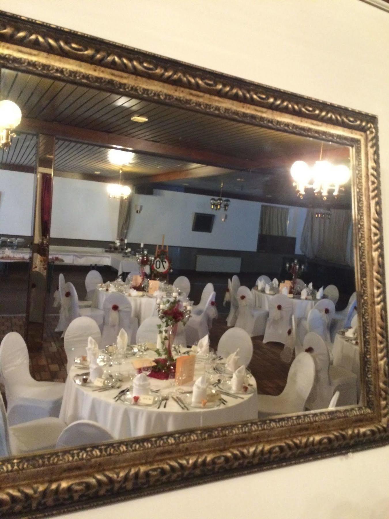 Düren - Eifel Hotel & Restaurant Arnoldusklause מראה חיצוני תמונה
